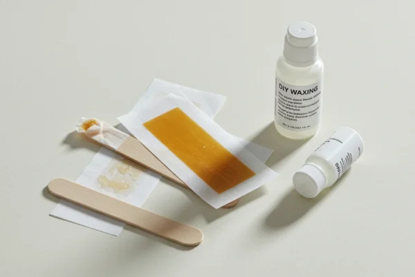 DIY Waxing: Avoid 2026’s Bacterial Nightmares